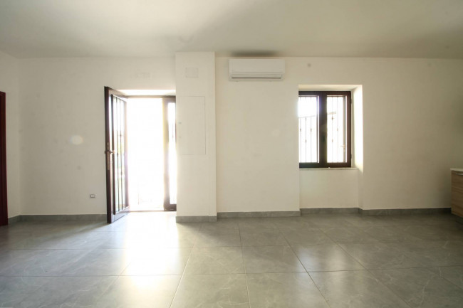 Casa singola in vendita a Villa Literno