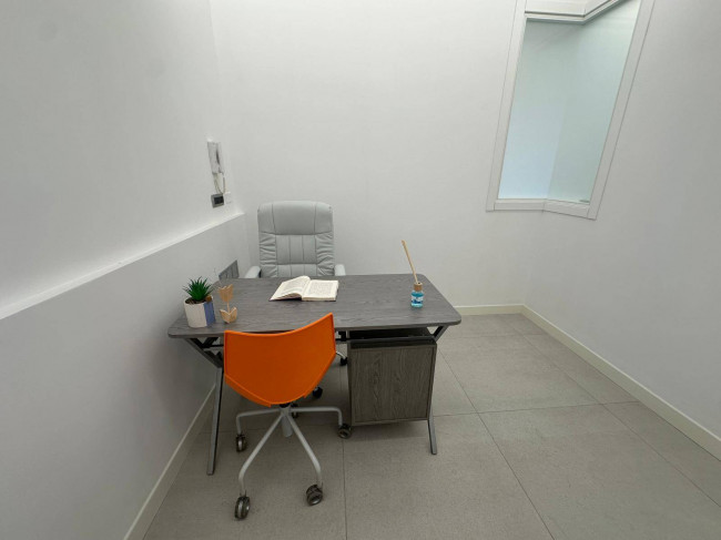 Studio/Ufficio in affitto a Aversa