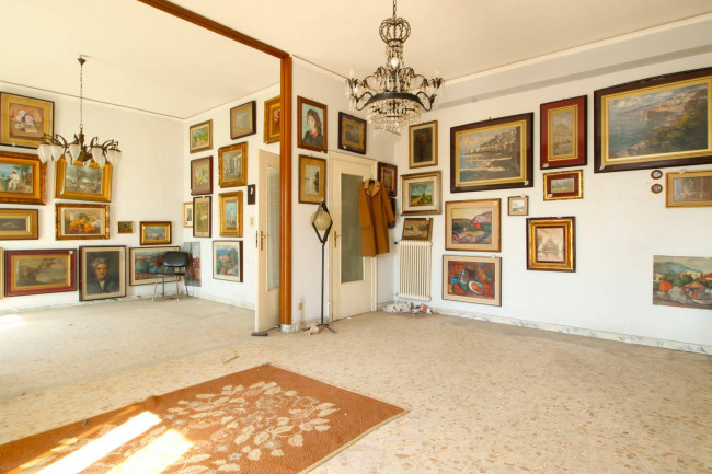 Appartamento in vendita a Parete