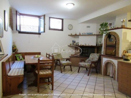 Villa in vendita a Ascoli Piceno