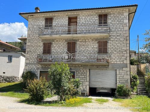 Casa singola in vendita a Acquasanta Terme