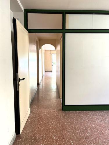 MAGAZZINO in vendita a Ascoli Piceno