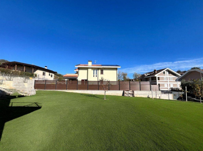 Casa singola in vendita a Venarotta