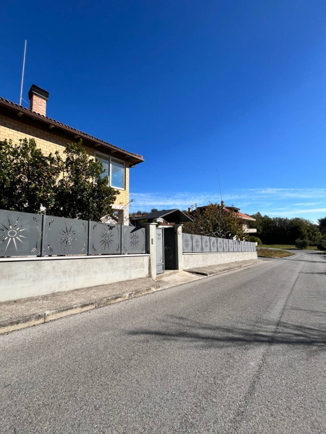 Casa singola in vendita a Venarotta