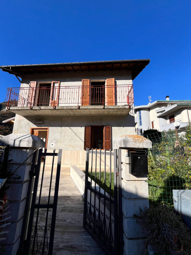 Casa singola in vendita a Acquasanta Terme