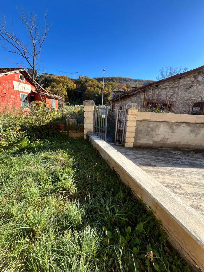 Casa singola in vendita a Acquasanta Terme