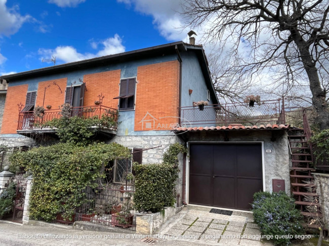 Casa singola in vendita a Acquasanta Terme