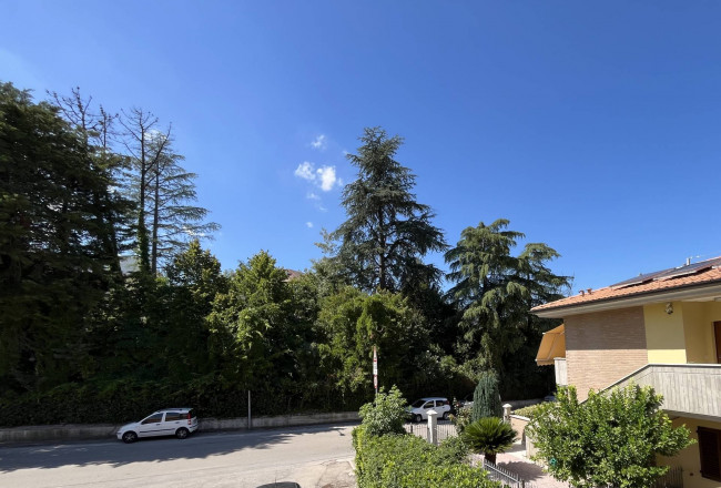 Appartamento in vendita a Folignano