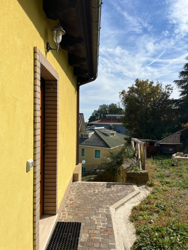 Casa singola in vendita a Rotella