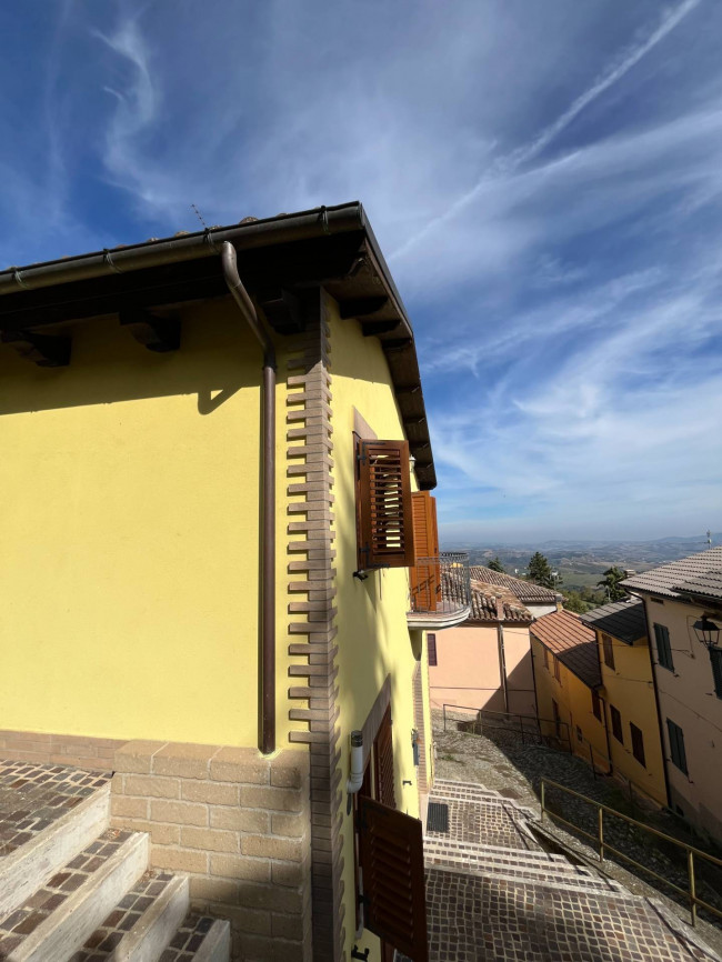 Casa singola in vendita a Rotella