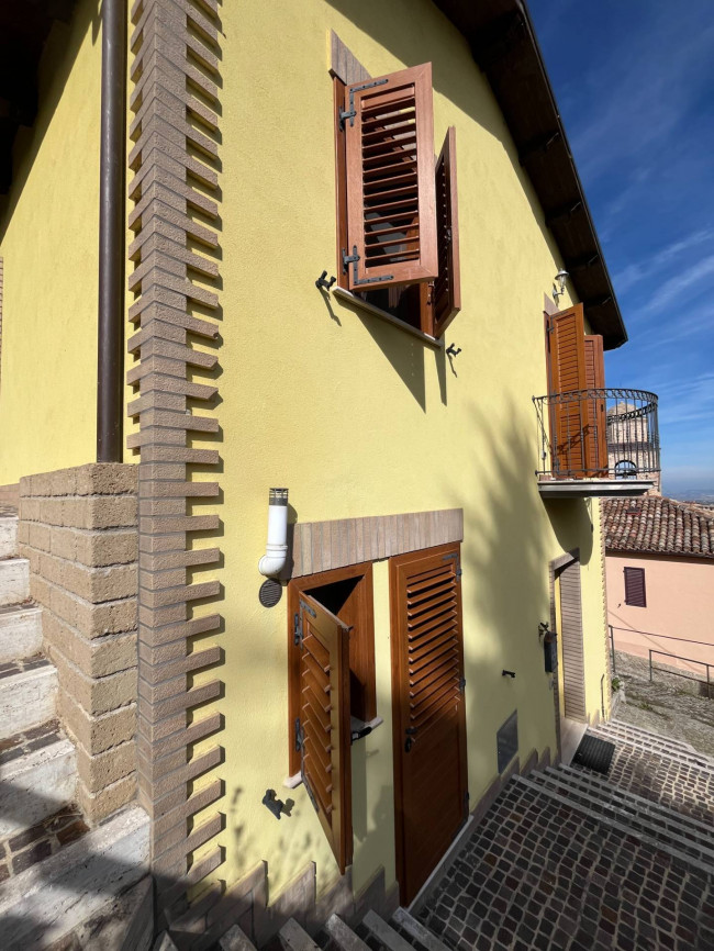 Casa singola in vendita a Rotella