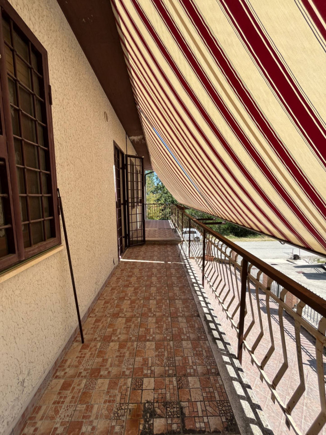 Casa singola in vendita a Civitella del Tronto