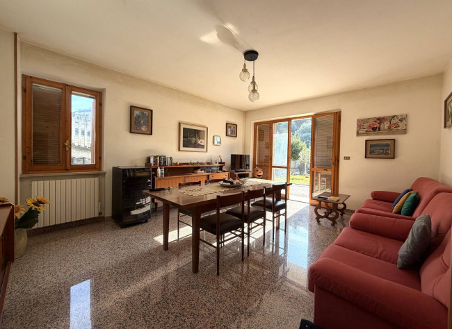 Casa singola in vendita a Folignano