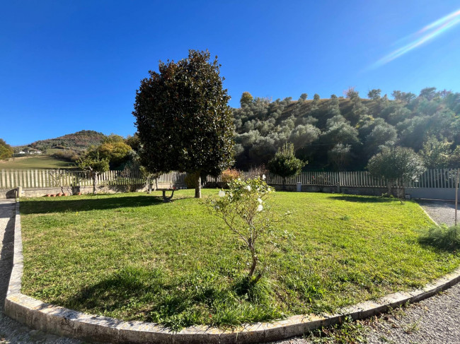 Casa singola in vendita a Folignano