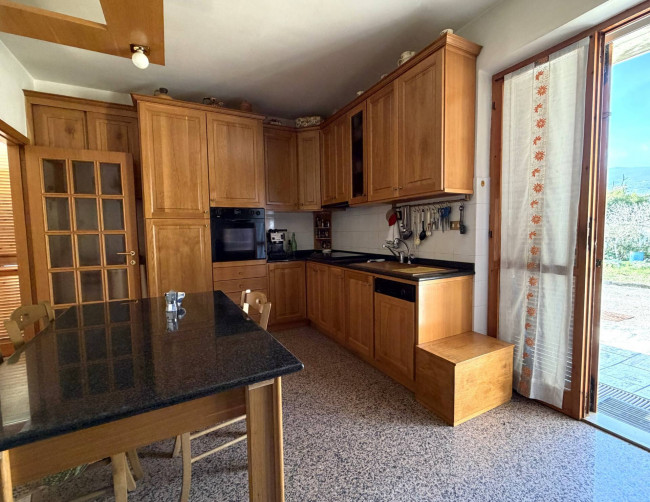 Casa singola in vendita a Folignano