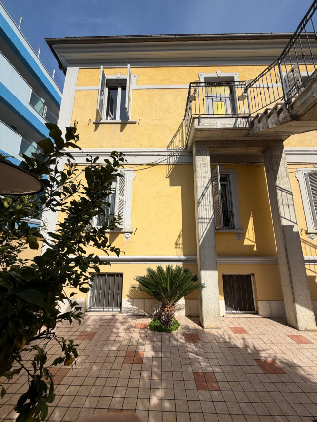 Villa in vendita a Grottammare