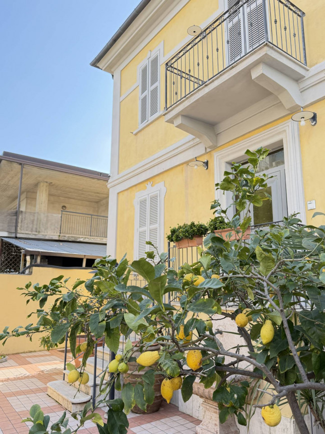 Villa in vendita a Grottammare