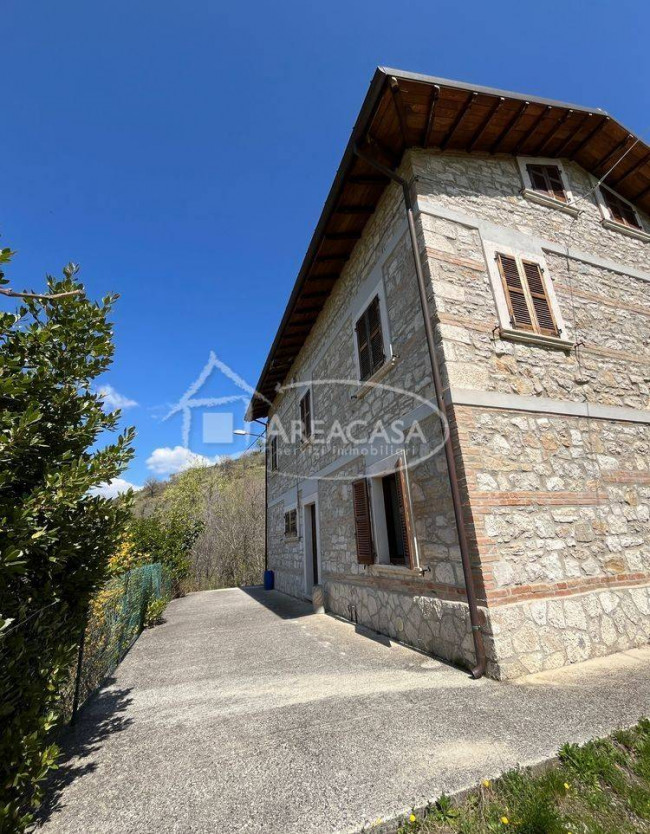 Casa singola in vendita a Acquasanta Terme