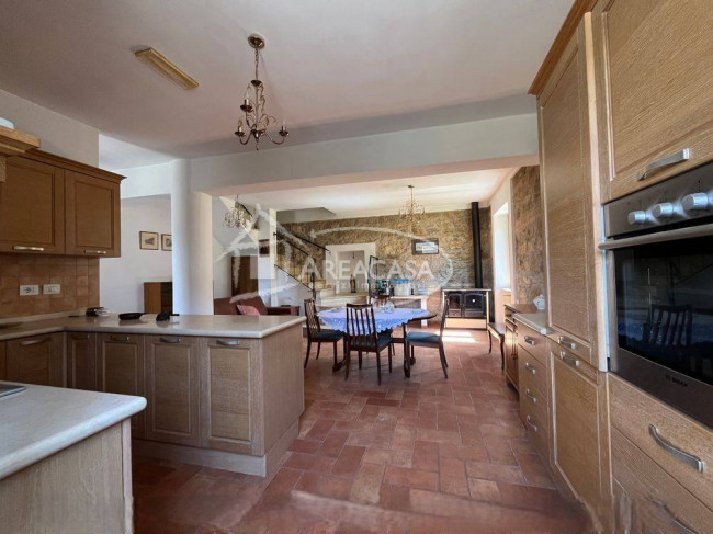 Casa singola in vendita a Acquasanta Terme