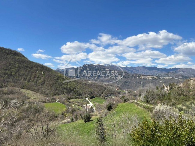 Casa singola in vendita a Acquasanta Terme