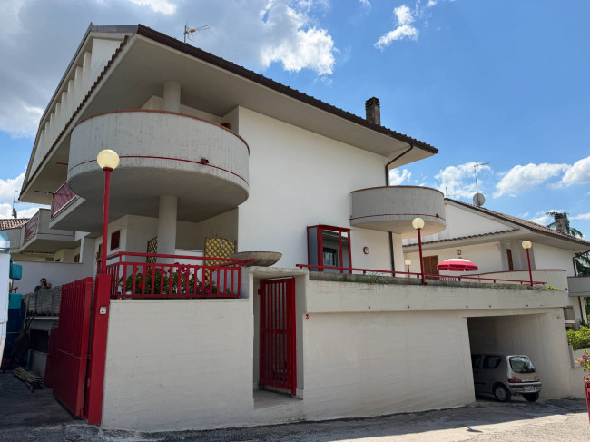 Villetta bifamiliare in vendita a Ascoli Piceno