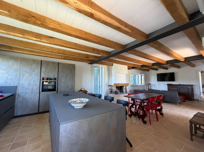Villa in vendita a Castorano