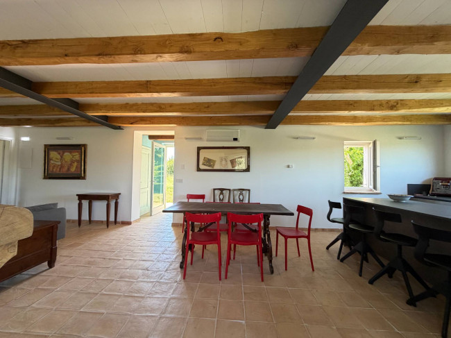 Villa in vendita a Castorano