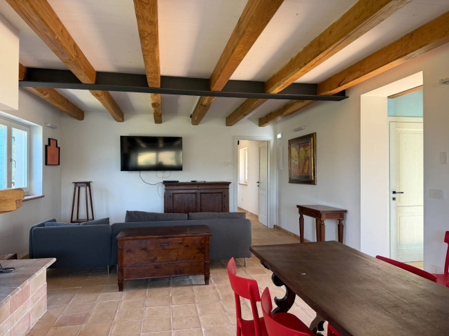 Villa in vendita a Castorano