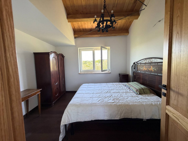 Villa in vendita a Castorano
