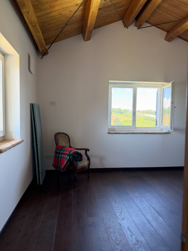 Villa in vendita a Castorano