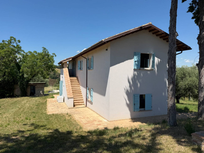 Villa in vendita a Castorano