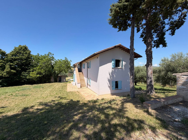 Villa in vendita a Castorano