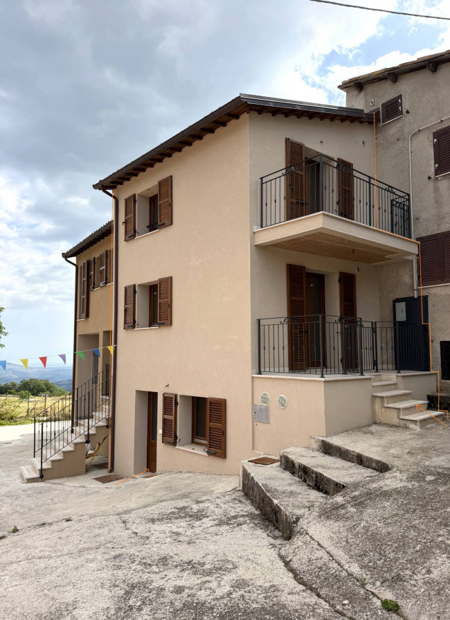 Casa indipendente in vendita a Acquasanta Terme