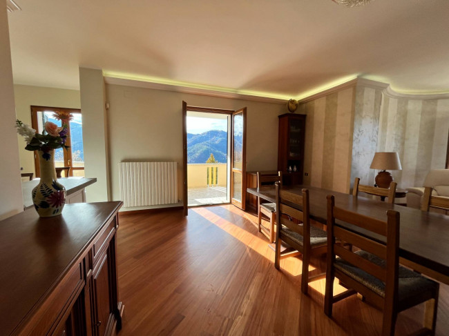 Villa in vendita a Valle Castellana