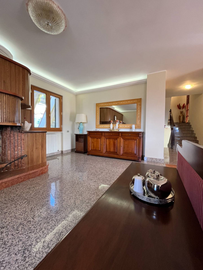 Villa in vendita a Valle Castellana