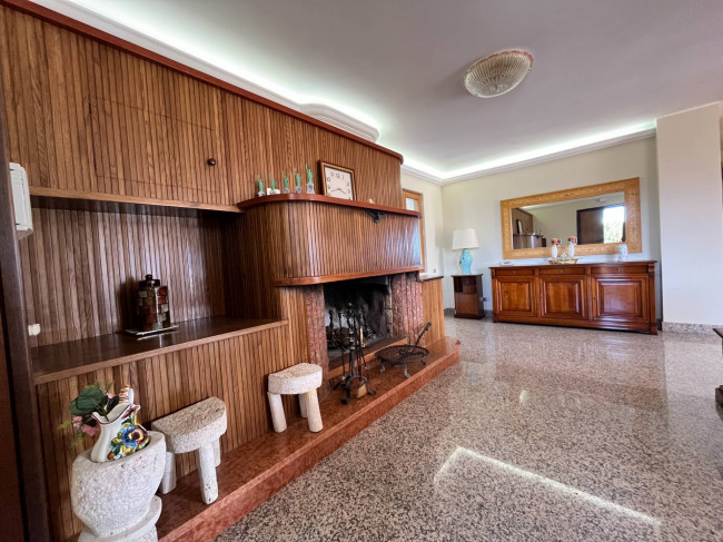 Villa in vendita a Valle Castellana