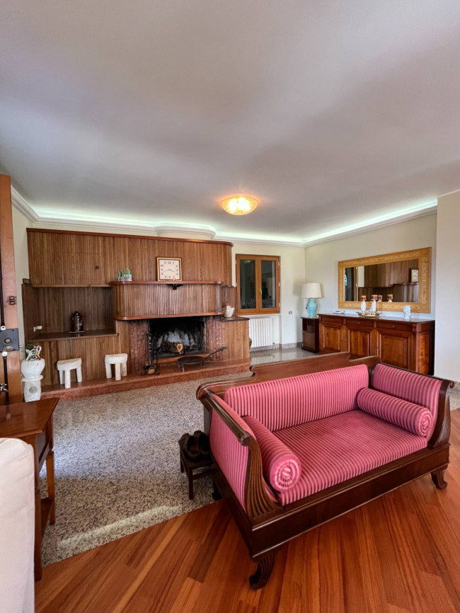 Villa in vendita a Valle Castellana