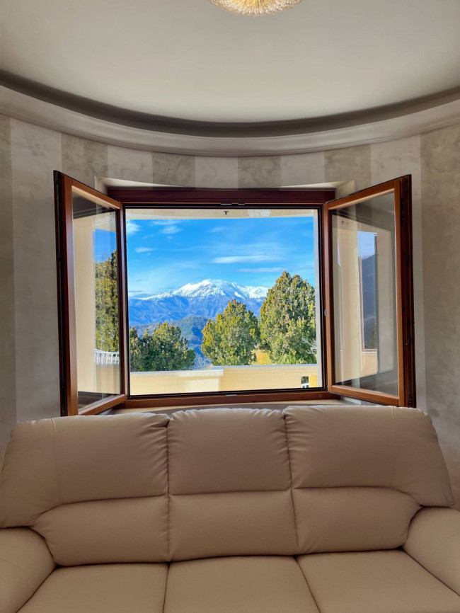 Villa in vendita a Valle Castellana