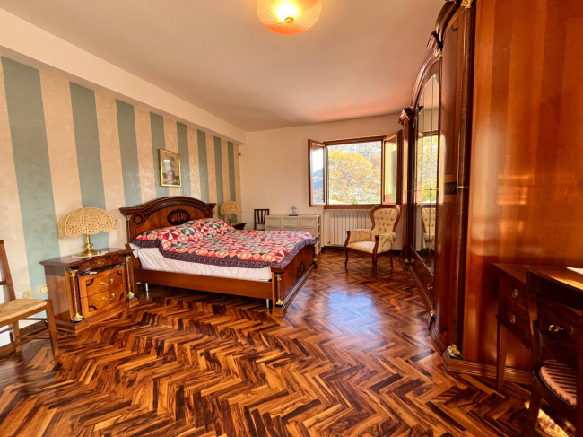 Villa in vendita a Valle Castellana