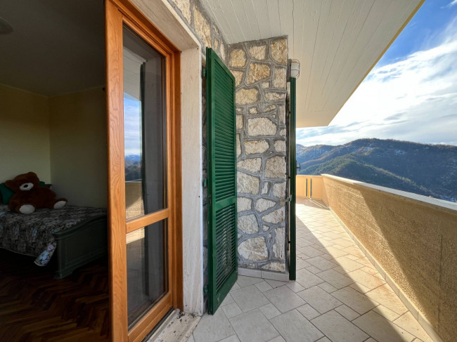 Villa in vendita a Valle Castellana