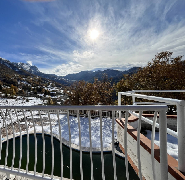 Villa in vendita a Valle Castellana