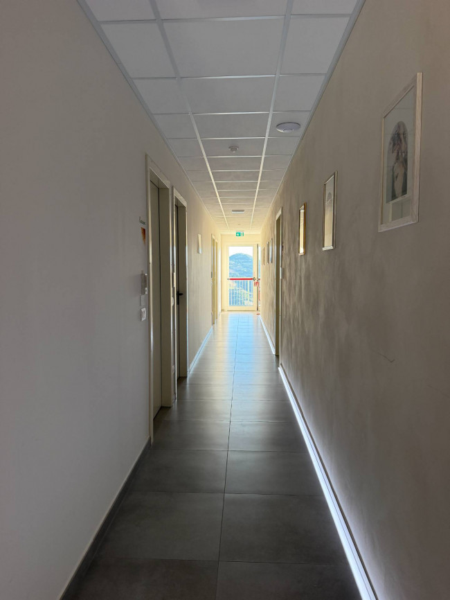 Albergo in vendita a Massignano