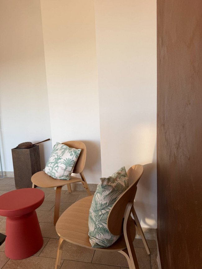 Albergo in vendita a Massignano