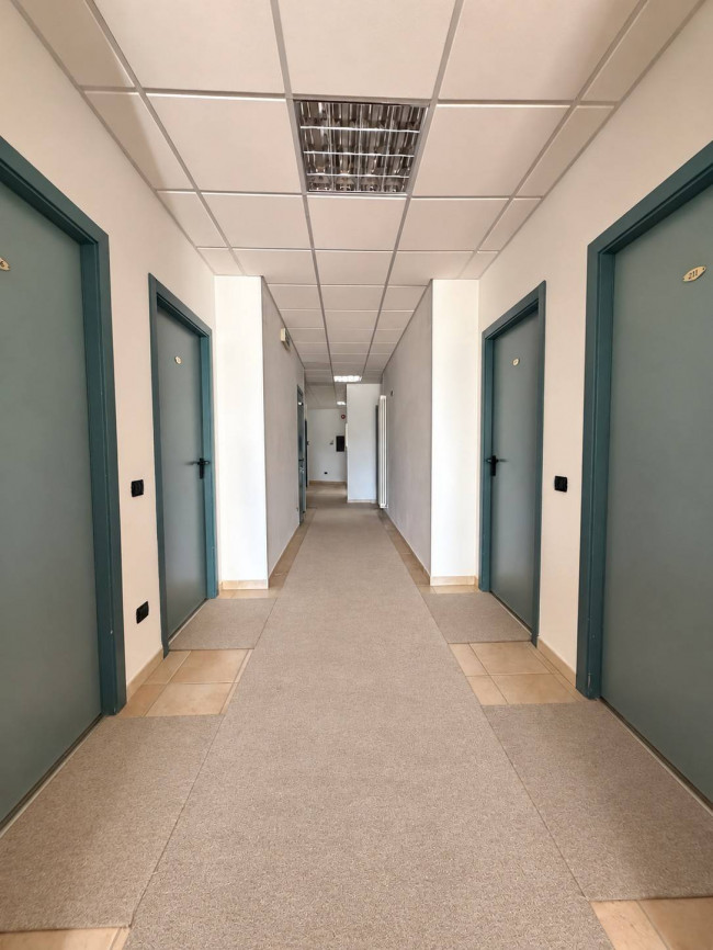 Albergo in vendita a Massignano
