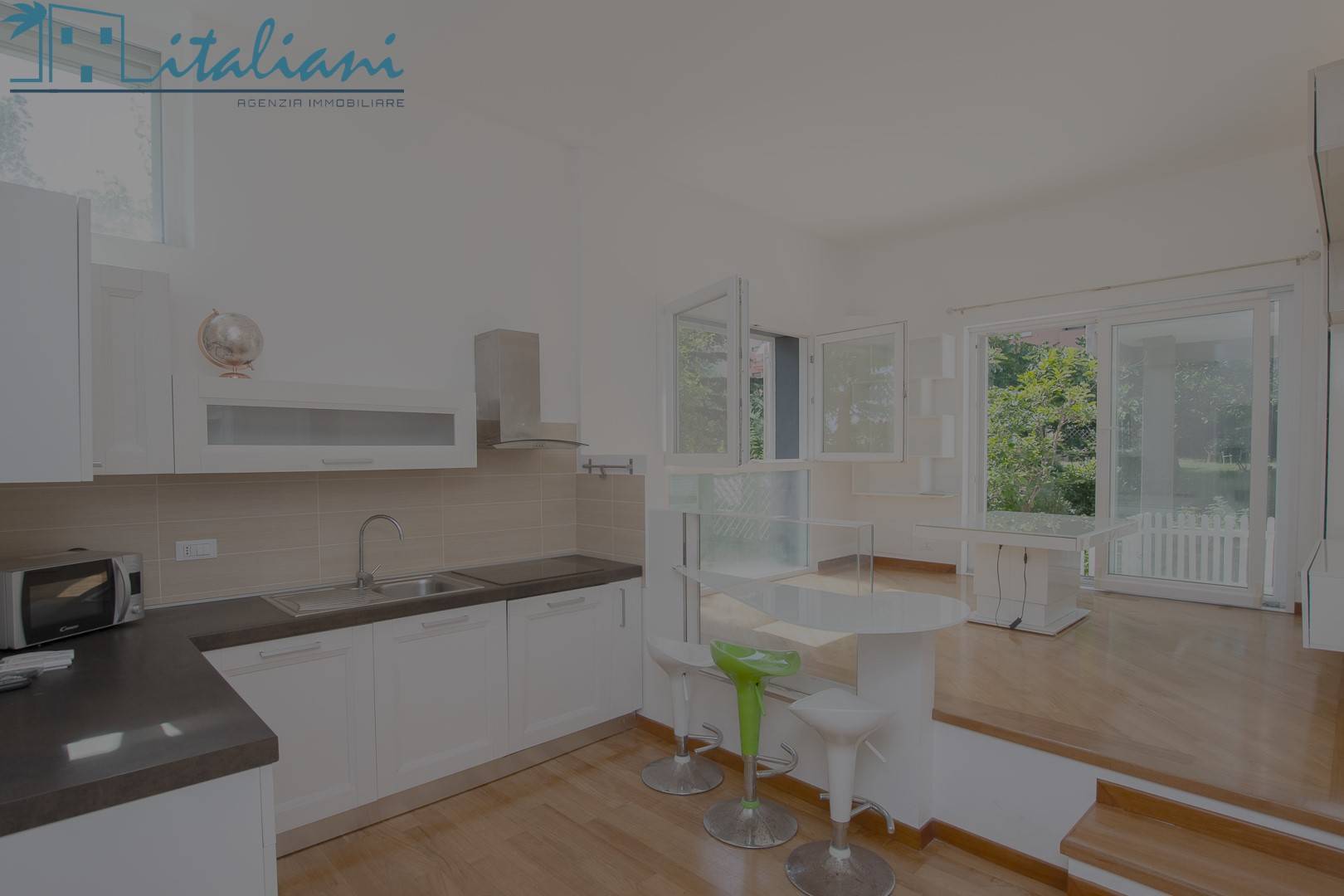 Appartamento in vendita a Varazze