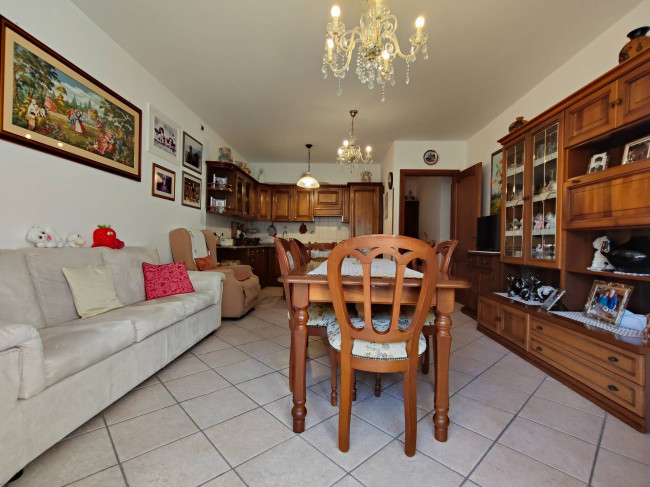 Appartamento in vendita a Varazze