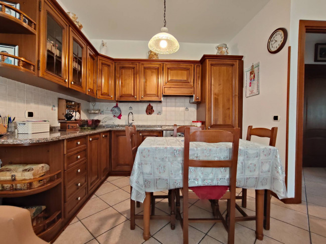 Appartamento in vendita a Varazze