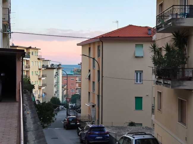 Appartamento in affitto a Varazze