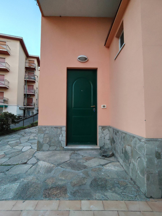 Appartamento in affitto a Varazze