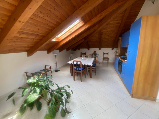 Appartamento in vendita a Varazze